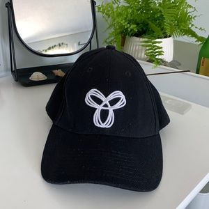 black tna baseball hat from aritzia